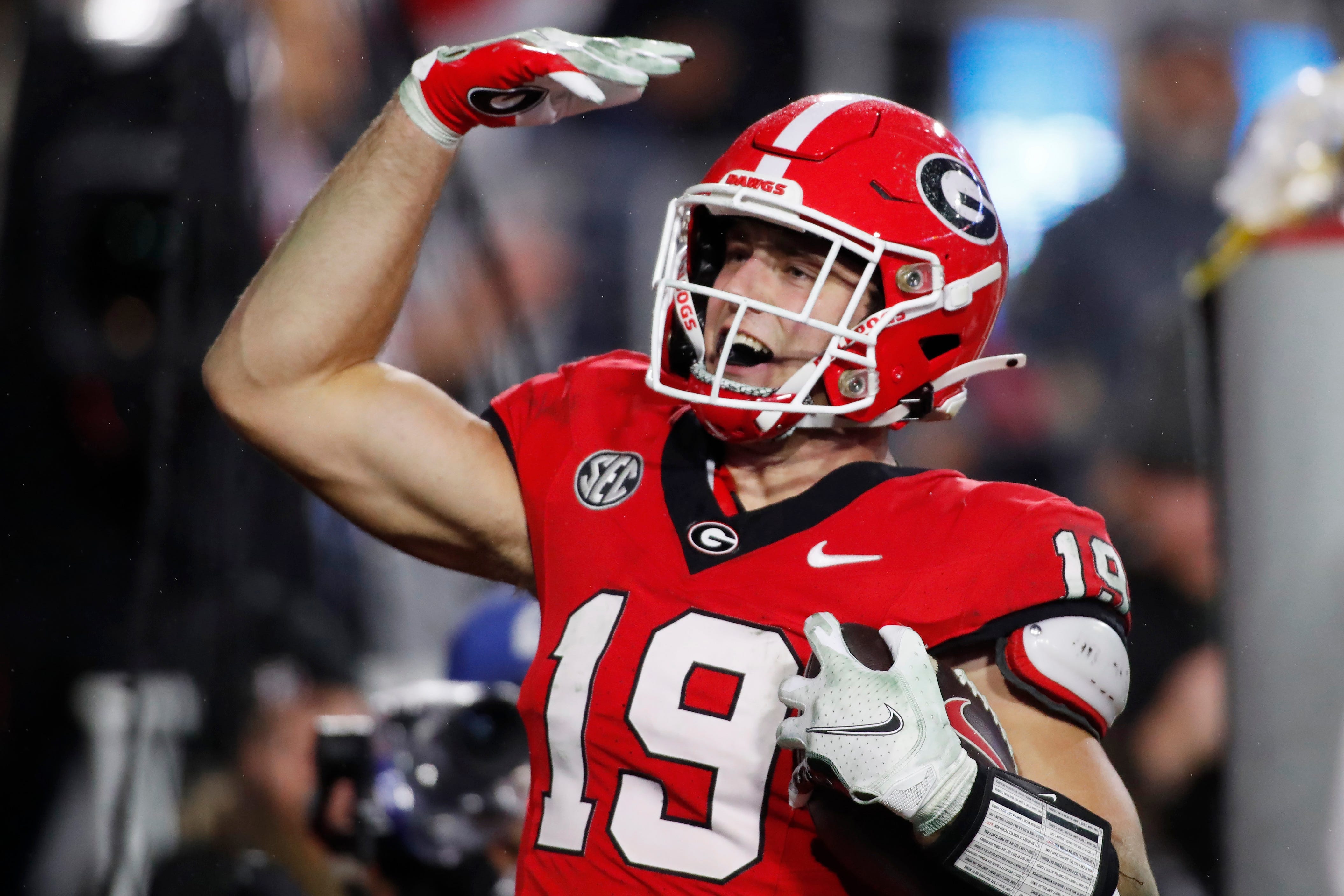 TE Brock Bowers